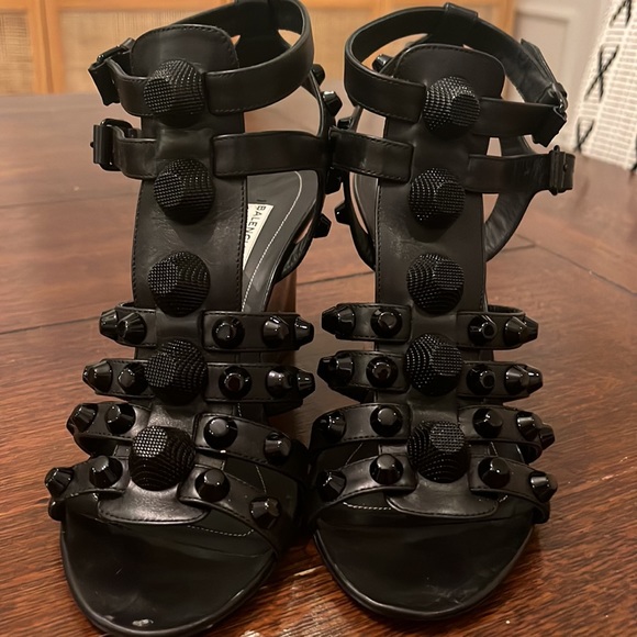 Designer wedges worn a few times, great condition. Minor skuff in right heel - Picture 6 of 7